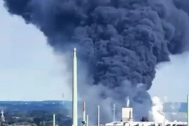 Nhà máy sản xuất máy pha cà phê của Đức đang phát nổ, sự thật là gì?