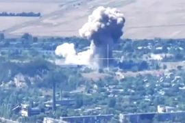 Bom FAB-3000 đánh trúng điểm tập kết quân của Ukraine ở Mirnohrad