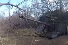 Nga tiến nhanh ở Kostiantynivka, Ukraine không kịp rải mìn