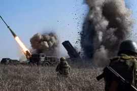 Hơn 2.000 quân Pháp chuẩn bị tới Ukraine, Nga ra tuyên bố nóng