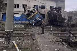 Nga cắt tuyến đường sắt chiến lược của Kiev, quân Ukraine bị đẩy vào thế khó