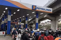 Giá xăng dầu ngày 14/3 giữ nguyên theo giá bán ngày 13/3