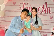 Con gái mỹ nhân “Cổng mặt trời” Kha Ly đón sinh nhật hoành tráng