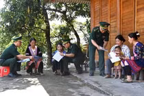 Cán bộ, đảng viên và nhân dân Lai Châu sôi nổi góp ý dự thảo văn kiện Đại hội XIV