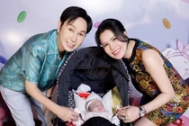 Phương Lê khoe Vũ Luân kiên nhẫn chăm con gái nhỏ