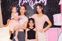 Ba cô con gái của ca sĩ Phạm Quỳnh Anh