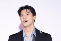 Tình duyên của ‘chàng rể quốc dân' Hứa Quang Hán