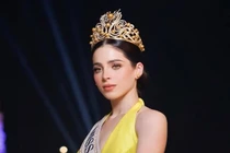 Tân hoa hậu Hoàn vũ Thế giới 2025 bị antifan công kích sau chung kết