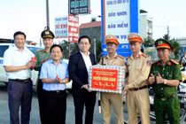 Chủ tịch Quảng Ngãi kiểm tra, đôn đốc đảm bảo an toàn giao thông dịp Tết