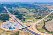 Tháo gỡ vướng mắc dự án cao tốc Quảng Ngãi - Hoài Nhơn