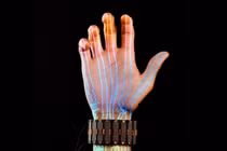 Vòng đeo tay điều khiển máy tính ảo diệu đến từ Meta