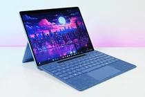 Microsoft khắc phục lỗi chơi game trên máy tính chip ARM