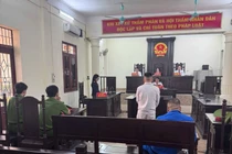 Lĩnh 8 năm tù vì tổ chức sử dụng trái phép ma túy cho người chưa thành niên