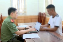 Công an làm việc với người đăng tin sai sự thật vụ xây nhầm nhà tại Hải Phòng