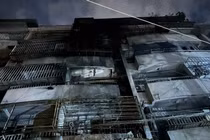 Phó Thủ tướng yêu cầu điều tra vụ cháy cư xá Độc Lập