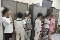 Hưng Yên đột kích Karaoke Venus, phát hiện 18 đối tượng dương tính ma tuý