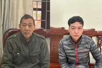 Tạm giữ hình sự 2 đối tượng vụ thả chó cắn người tại Hà Nội