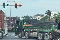 Xe tải va chạm với xe đạp điện, người phụ nữ tử vong