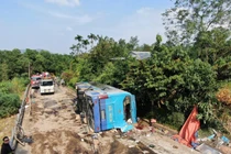 Công an Lào Cai thông tin vụ lật xe khách 3 người chết, 5 người bị thương