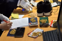 Vận chuyển trái phép gần 7kg vàng từ Hàn Quốc về Việt Nam qua sân bay Cát Bi