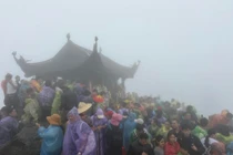 Lễ hội mùa xuân 2026 đông kỷ lục... rộn ràng nhưng dễ tổn thương