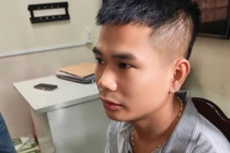 Bắt hai đối tượng cho vay lãi nặng qua iCloud, tiền giao dịch trên 30 tỷ