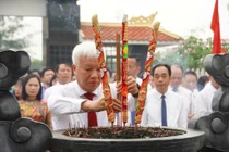 TP Hải Dương dâng hương tưởng nhớ Chủ tịch Hồ Chí Minh