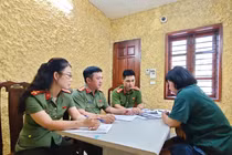 Lừa đảo bán giấy mời xem diễu binh, diễu hành A80, xử thế nào?