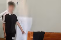 Rủ bạn trộm tiền của bố mẹ, nam thanh niên bị khởi tố