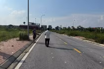 Đòi nợ bất thành, nổ súng, dùng dao chém con nợ