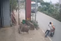 Căn cứ điều tra tội Giết người với kẻ đẩy CSGT vào đầu xe tải?