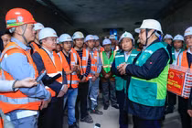 Thủ tướng yêu cầu đẩy nhanh tốc độ triển khai đường sắt đô thị