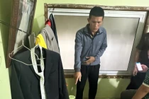 Đi xe máy từ Hải Phòng sang Quảng Ninh, 'đạo chích' khoắng liền 5 nhà