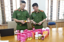 Công an Hải Dương giữ trăm mặt hàng nghi buôn lậu, hàng giả