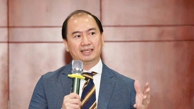 Khi điểm số trở thành “đồng tiền công vụ”