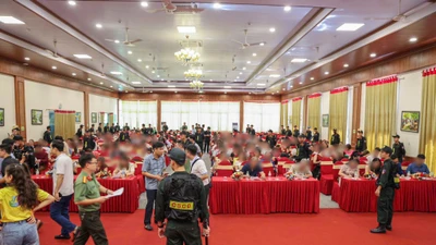 Bắt giữ kẻ cầm đầu đường dây đa cấp tiền ảo TCIS tại Phú Thọ