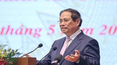 Thực hiện đúng vai trò kiến tạo, không sa vào những việc cụ thể