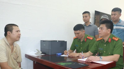 Bị bắt vì tàng trữ ma túy, lộ nguyên hình tên cướp dây chuyền