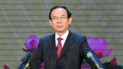 Ông Nguyễn Văn Nên làm Ủy viên Thường trực Tiểu ban Văn kiện Đại hội XIV