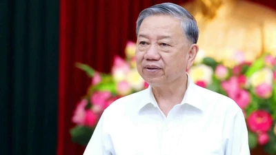 Giảm 130.000 biên chế sau sáp nhập, tiết kiệm 38.100 tỷ/năm