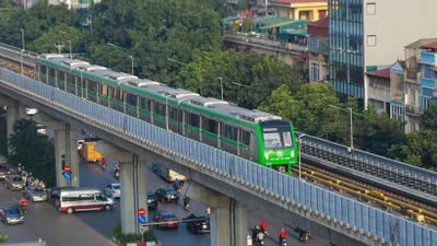 Hanoi Metro kinh doanh tàu điện nhiều bất cập…vì sao?
