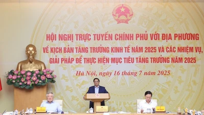 Chính phủ đặt mục tiêu tăng trưởng kinh tế năm 2025 phải từ 8,3-8,5%
