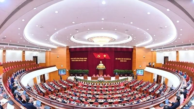 Thông báo hội nghị lần thứ 12 Ban chấp hành Trung ương Đảng khóa XIII