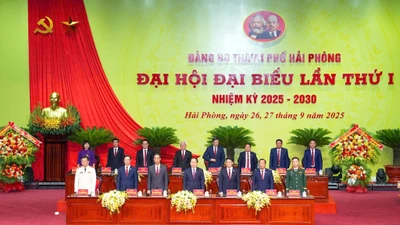 446 đại biểu dự Đại hội Đảng bộ thành phố Hải Phòng lần thứ I