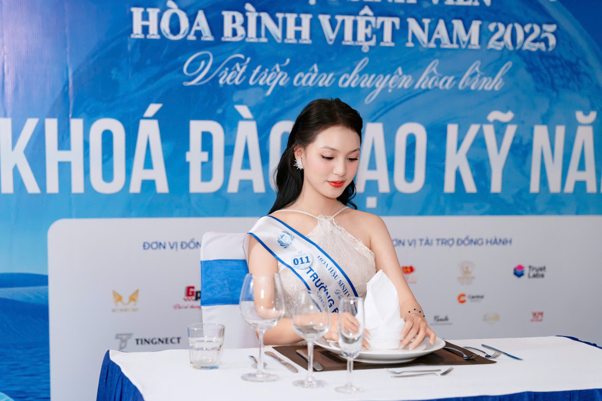 View - Từ giảng đường đến vương miện Hoa hậu Sinh viên Hòa bình của nữ sinh Phú Thọ | Báo Tri thức và Cuộc sống - TIN TỨC PHỔ BIẾN KIẾN THỨC 24H