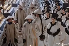 Càn Long băng hà, Hòa Thân kinh sợ nhất điều gì?