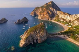 Khám phá bất ngờ về hòn đảo thời tiền sử ở Địa Trung Hải