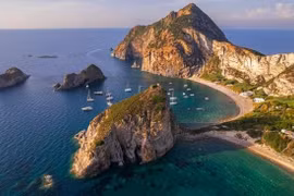 Khám phá bất ngờ về hòn đảo thời tiền sử ở Địa Trung Hải