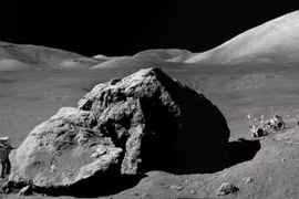 Chuyên gia giải mã vụ lở đất khổng lồ trên Mặt trăng