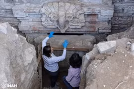 Tìm thấy mộ cổ 1.400 năm 'quan trọng nhất trong một thập kỷ'